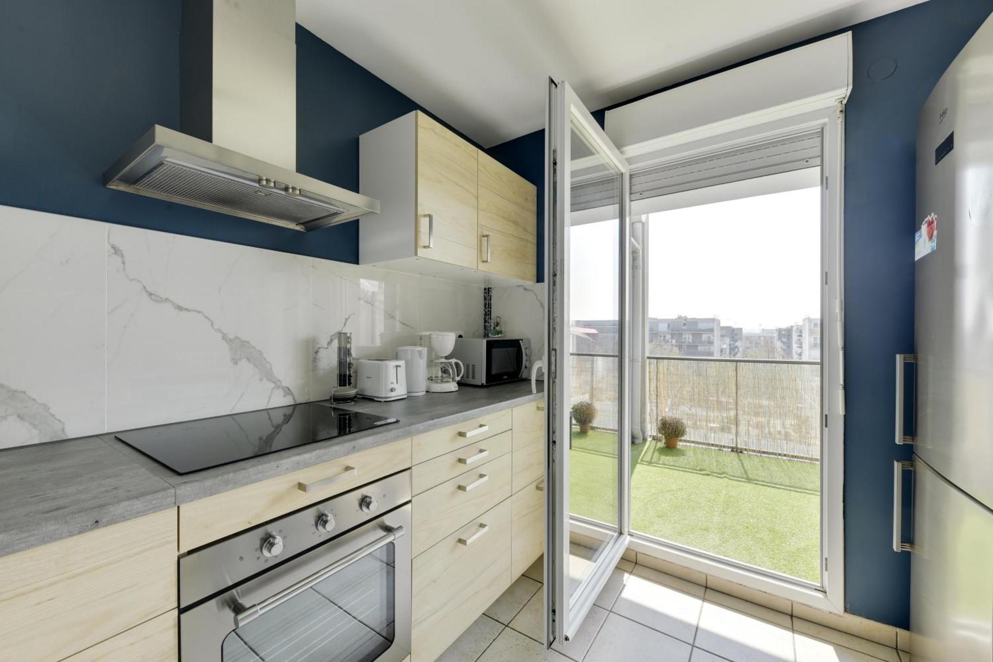 Chic Apartment With Superb View Of The Eiffel Tower Saint-Denis  Exterior foto